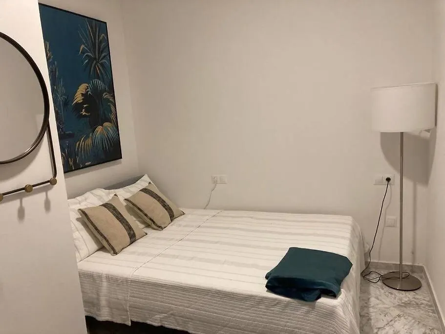Piso Cadiz Centro Historico Apartment 0*,